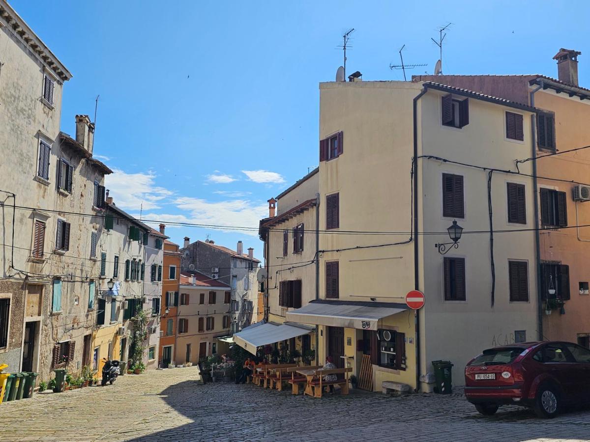 Studio Mare Fuori With Terrace Rovinj Exterior photo